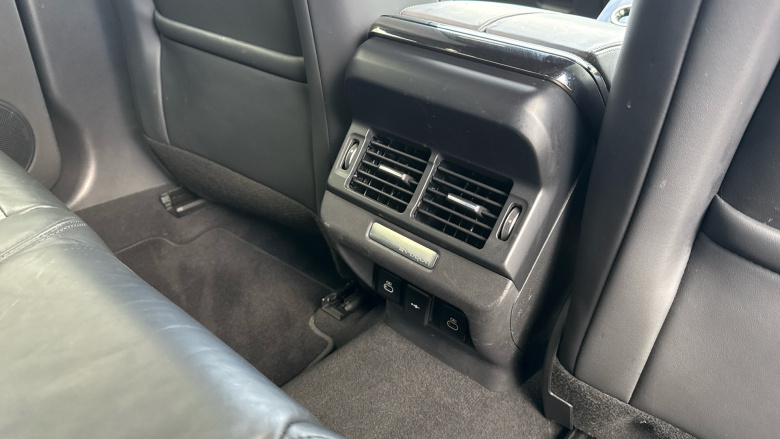 Land Rover Range Rover Evoque 2.0 D200 R-Dynamic HSE 5dr Auto Diesel Hatchback